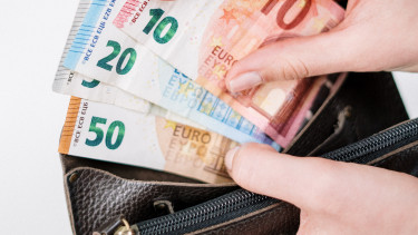 Inflationsrate schwächt sich leicht ab