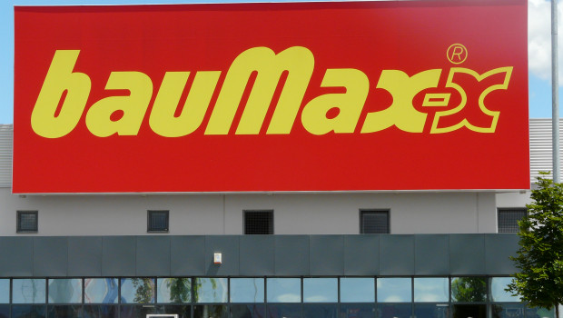 Baumax Fassade