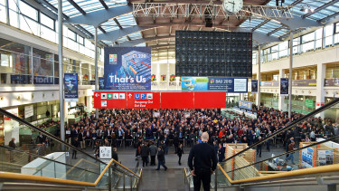 Spitze in allen Werten