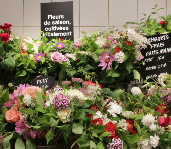 Die Schnittblumen werden von einem in der region ansässigen Betrieb bezogen.