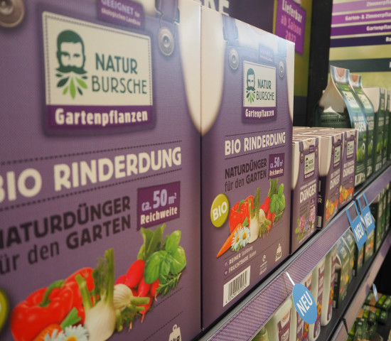 Naturbursche heißt eine neue Eigenmarke, die auf der Pro Garten & Tier Premiere hatte.