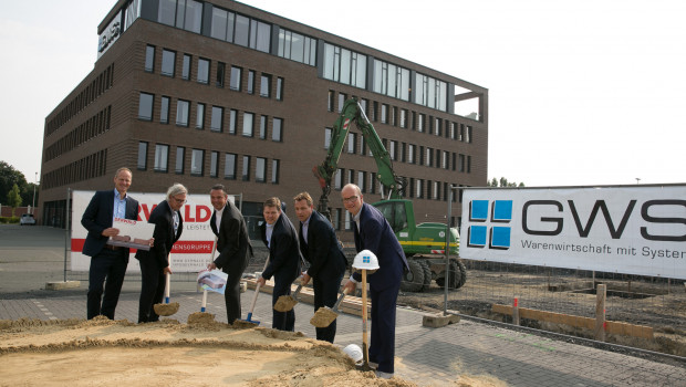 Spatenstich für neuen Büro-Trakt der GWS.