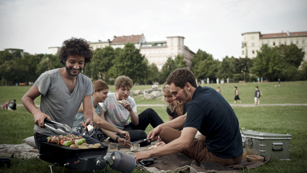 Weber: Grillen im Park Weber: Grillen im Park
