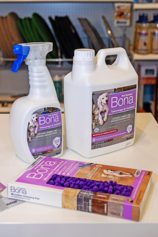 Ganz neu im Sortiment ist das „Bona Pet System“ für alle Besitzer von Haustieren.