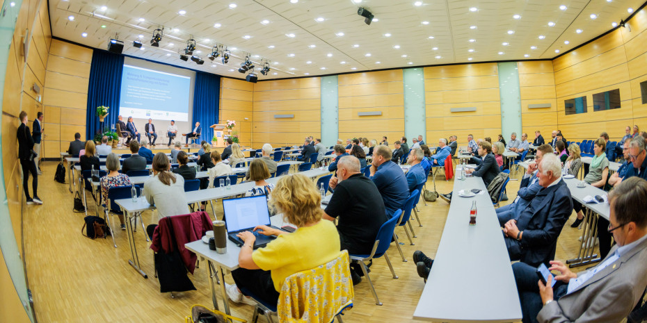 Zum ersten Mal haben sich Akteure der Branche zum Handelskongress auf der IPM getroffen.