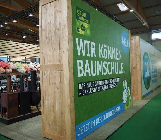 Sehr selbstbewusst stellt sich die Sagaflor zum Thema Baumschule im Gartencenter auf. Sehr selbstbewusst stellt sich die Sagaflor zum Thema Baumschule im Gartencenter auf.