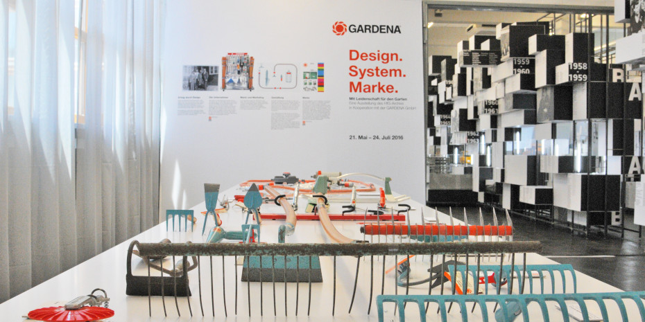 Die Ausstellung „GARDENA – Design. System. Marke.“
