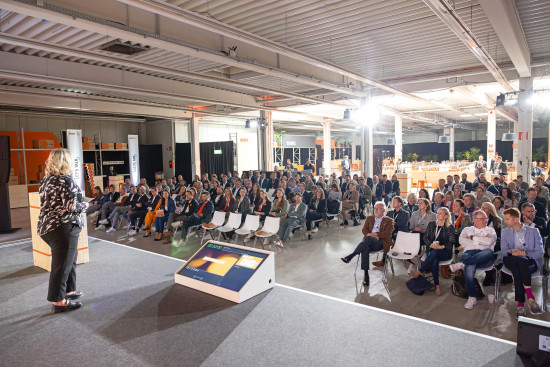 Kerstin Müllejahns, Senior Expert Ad Tech bei OFMG, führte als Moderatorin durch den Tag. Kerstin Müllejahns, Senior Expert Ad Tech bei OFMG, führte als Moderatorin durch den Tag.
