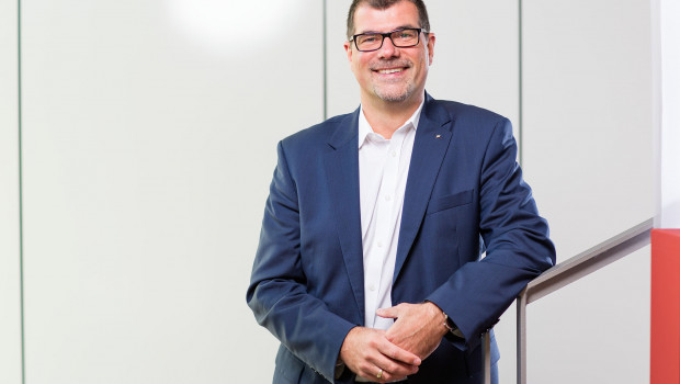 Uwe Kreidel hat die Geschäftsführung der Hettich Marketing- und Vertriebs GmbH & Co. KG übernommen.