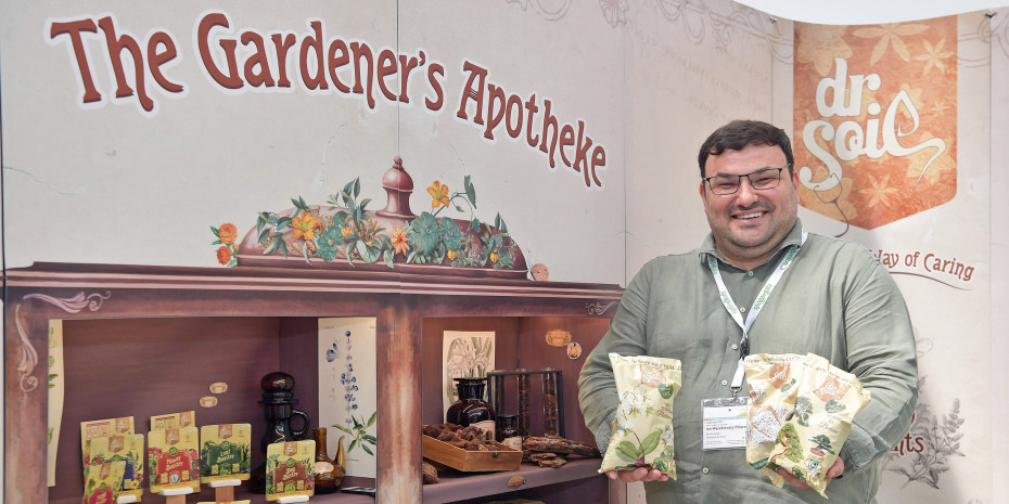 Die natürliche Art des Gärtners: dafür steht Dr.Soil mit Gründer und Geschäftsführer Ion Waszkiewicz.