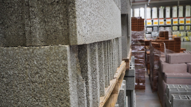 Die hohen Energiepreise belasten die energieintensive Baustoffbranche besonders stark.&nbsp;