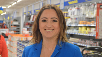 Julia Ganski wird Geschäftsführerin von NBB Egesa Gartencenter Julia Ganski wird Geschäftsführerin von NBB Egesa Gartencenter