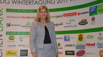 Martina Mensing-Meckelburg bleibt Präsidentin, zweite Frau zieht in den Vorstand ein Martina Mensing-Meckelburg bleibt Präsidentin, zweite Frau zieht in den Vorstand ein