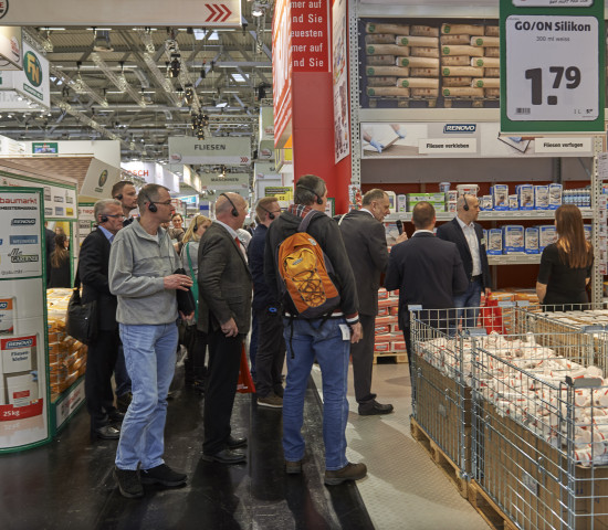 Elektronische Führungshilfsmittel auf der diesjährigen Zeus-Messe in Köln.