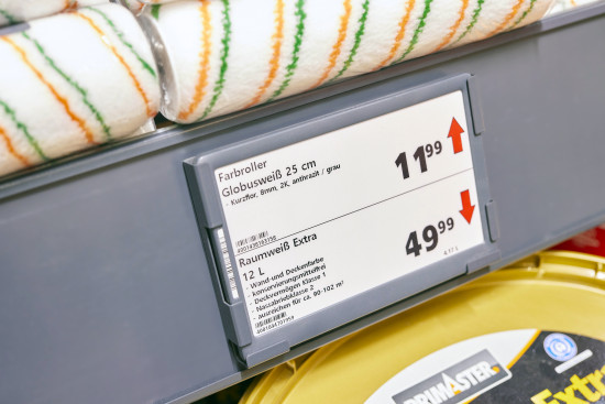 Beim in der Baumarktstudie erhobenen Faktor Preisniveau kann das Unternehmen aus Sicht der Kunden mit Discount-Formaten mithalten. Beim in der Baumarktstudie erhobenen Faktor Preisniveau kann das Unternehmen aus Sicht der Kunden mit Discount-Formaten mithalten.