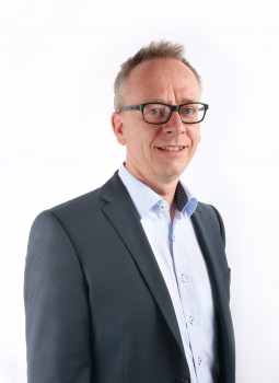 Dirk Hindemith verstärkt als Key Accounter Sanitop-Wingenroth.