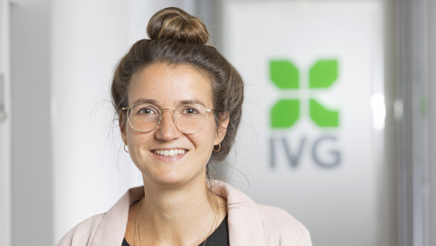 IVG-Geschäftsführerin Anna Hackstein darf vier neue Mitglieder in den Reihen des Verbands begrüßen.