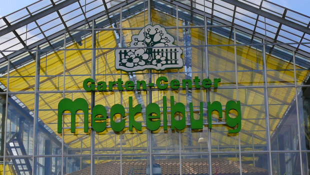 Die Gartencenterkette Meckelburg ist eines von fünf Unternehmen, die bis spätestens 2016 Produkte mit Neonikotinoiden aus den Regalen nehmen.