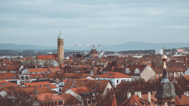 Preissteigerungen von bis zu 15,9 Prozent bei Ein- und Zweifamilienhäusern