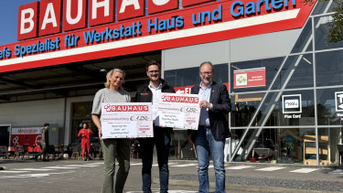 Bauhaus spendet an Stiftungen in Hennef