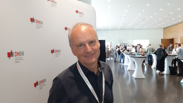 Carsten Kortum, Professor an der DHBW Heilbronn, hat die Retail Innovation Days zusammen mit seinen Kolleginnen und Kollegen organisiert.