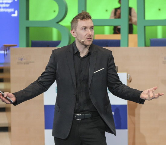 Zukunftsforscher Tristan Horx hatte eine klare Botschaft: Zuversicht.