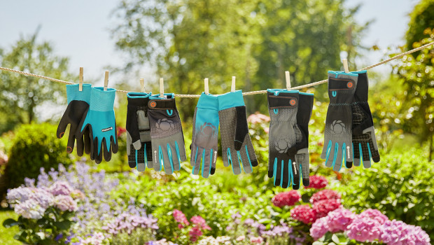 Auch das findet sich im Gardena-Sortiment: Gartenhandschuhe.