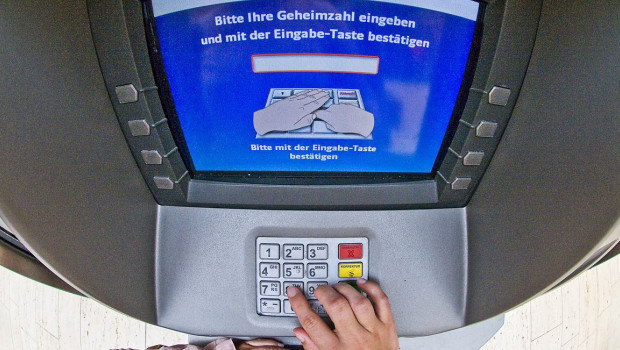 Die Einkommensaussichten verbessern sich und damit auch das Konsumklima. Die Einkommensaussichten verbessern sich und damit auch das Konsumklima.