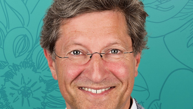 Arjan Kaaks ist jetzt offiziell als CFO in den Vorstand von Dümmen Orange berufen worden. Arjan Kaaks ist jetzt offiziell als CFO in den Vorstand von Dümmen Orange berufen worden.