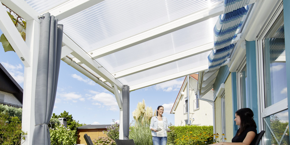 Mit dem Gutta-Dachkonfigurator können Anwender ihr neues Terrassendach nach den eigenen Wünschen gestalten. 
