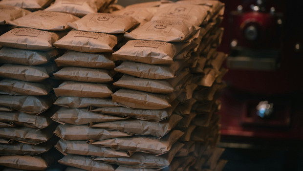 Laut EU-Kommission kamen 2024 rund 4,6 Milliarden Kleinsendungen unter 150 Euro in die EU - etwa 12 Millionen pro Tag.