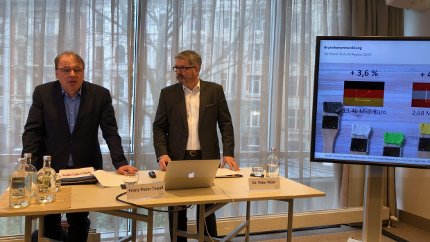 Der BHB-Vorsitzende Franz-Peter Tepaß (l.) und Geschäftsführer Peter Wüst stellten die Branchenzahlen 2019 in Köln vor.