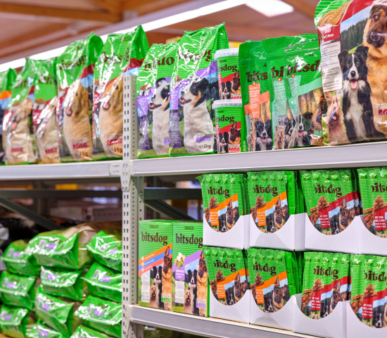 Die Landi-Eigenmarken von Tiernahrungsprodukten für Hunde und Katzen haben sich positiv entwickelt.