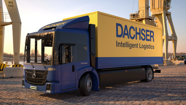 Der erste Wasserstoff-Lkw „Blue Power“ im Praxiseinsatz beim Logistikunternehmen Dachser.