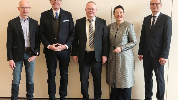 Vorstand und Aufsichtsrat der egesa-zookauf eG (v. l. n. r.): Christoph Rosemeyer, Andreas Lambert, Frank Heerdt, Birgit Zelter-Dähnrich und Jens Bluhm. (Nicht im Bild: Das Aufsichtsratsmitglied Axel Sperling.)