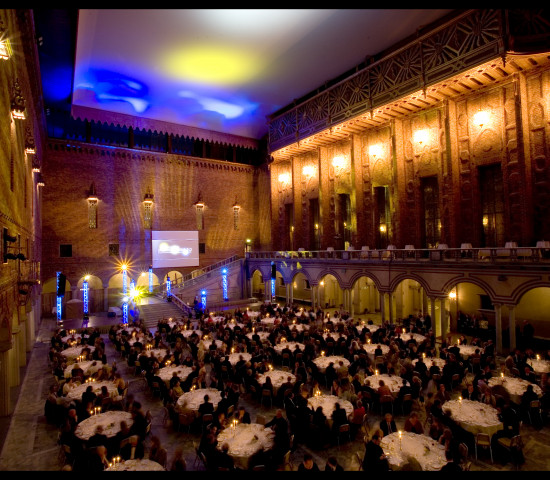 Die Preisverleihung findet im Blauen Saal statt.
Die Preisverleihung findet im Blauen Saal statt.