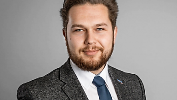 Alexander Jakowlew ist Student an der FOM – Hochschule für Ökonomie & Management.