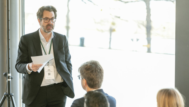 Ingo Leiner hat sich auch beim BHB engagiert, hier als Referent in seiner Eigenschaft als Leiter des Arbeitskreises Logistik auf dem BHB-Kongress 2024.