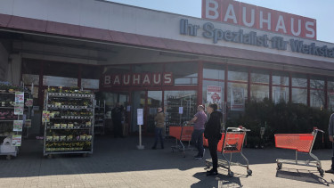 HDE warnt vor strengeren Vorgaben für Kundenanzahl im Handel