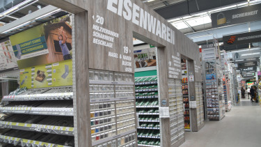 Baumarkthandel hebt Wachstumsrate im Februar weiter an