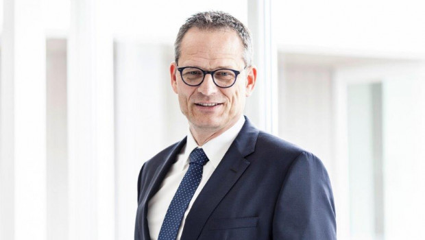 Dr. Uwe Böhlke folgt als CEO auf William Christensen.