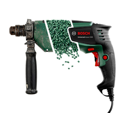 Die Sonderedition der Bohrmaschine Universal Impact 800 besteht zu 78 Prozent aus recyceltem Gehäusematerial, also allen von außen sichtbaren Komponenten des Hauptprodukts ohne Kabel und Zubehör.&nbsp;