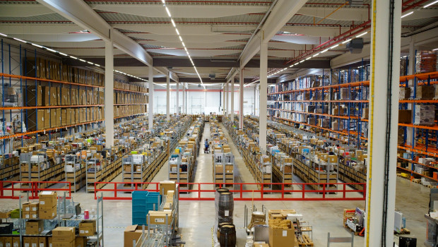 Online-Kunden von Bauhaus in Deutschland, Österreich und Tschechien werden vom Logistikzentrum im tschechischen Losovice bedient. Dort hat der Dienstleister FM Logistic jetzt seinen Platz verdoppelt.