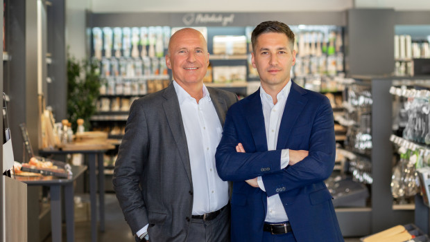 Alexander Fackelmann ist Präsident von Fackelmann Brands und Martin Strack CEO des Unternehmens. 