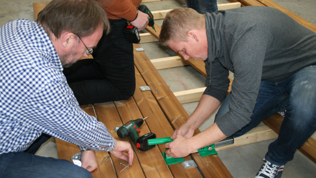 Die Hagebau forciert Arbeit mit Holz- und WPC-Belägen im Außenbereich.