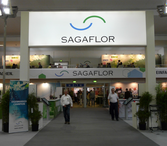 Die Sagaflor präsentierte auf ihrem Stand neue Konzepte für die Mitglieder.
