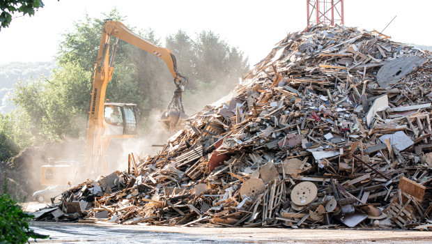 Egger hat sein Netzwerk an Timberpak-Recycling-Sammelstandorten erweitert. 
