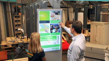 Auch die Beschilderung wird digital