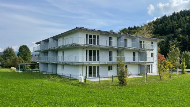 Das Haus bietet insbesondere Mitarbeitern, die von weiter her zuziehen, Wohnungen mit Blick ins Grüne. 