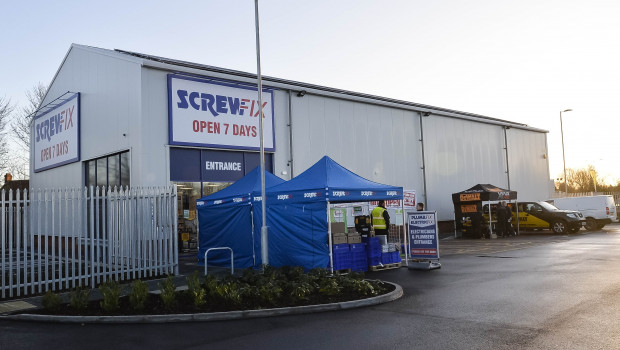Kingfisher eröffnete sein erstes Netto-Nullenergiegebäude.